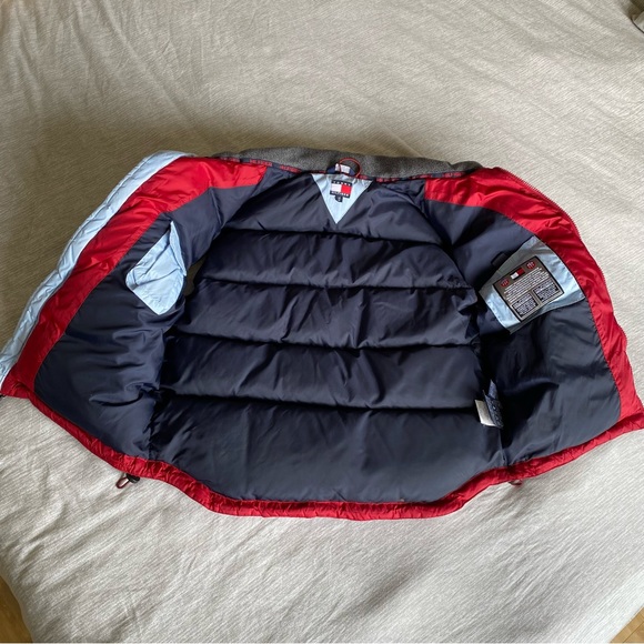 Tommy Hilfiger Down Puffer Vest - Picture 4 of 9